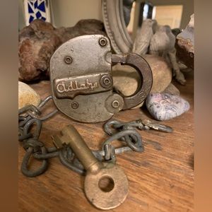 Adlake Railroad Lock & Key